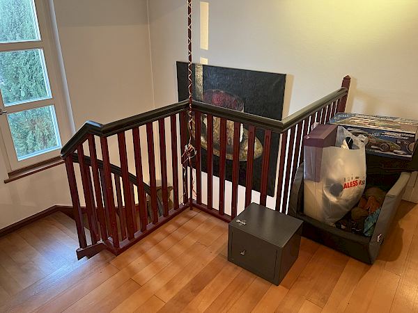 Lackieren einer Holztreppe